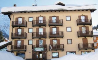 Hotel du Glacier, La Thuile, External